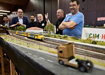 Gran encuentro de modelismo ferroviario en Gandia con maqueta a escala, mercado y taller