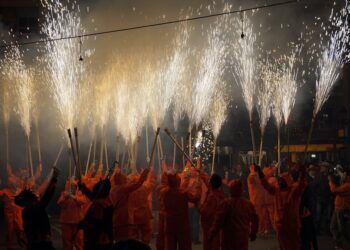El espectacular Correfoc de Paterna se traslada a la ciudad de Valencia estas Fallas
