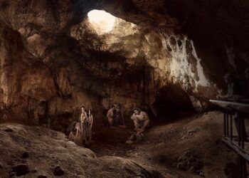 El yacimiento de la Cova de l’Or retoma este fin de semana su programa de visitas guiadas