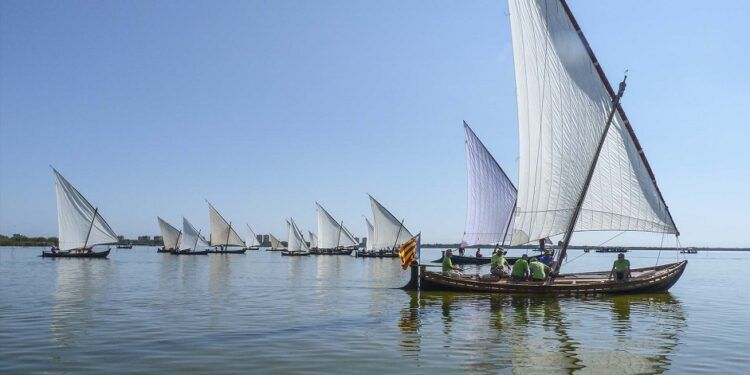 La Vela Llatina vuelve a la Albufera de Valencia con un completo calendario de exhibiciones