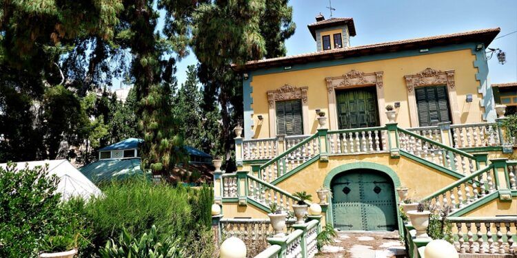 Los okupas abandonan Villa Amparo, la última residencia de Machado