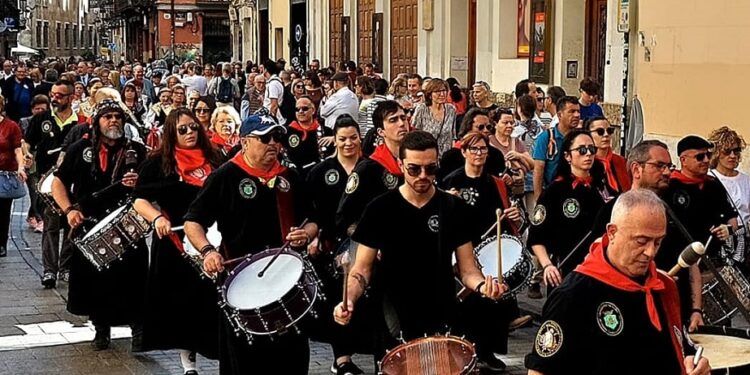 Jotas, cornetas y tambores este sábado en Valencia en un gran pasacalle homenaje a Cervantes