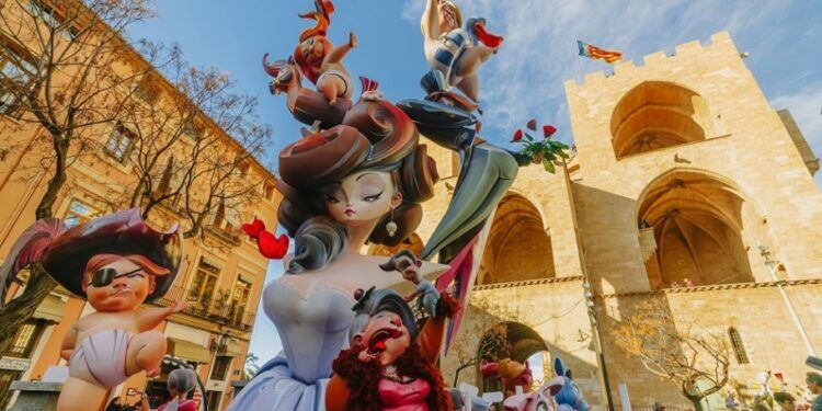 Guía Fallas 2025, gran artículo con toda la información para disfrutar de las Fallas de Valencia