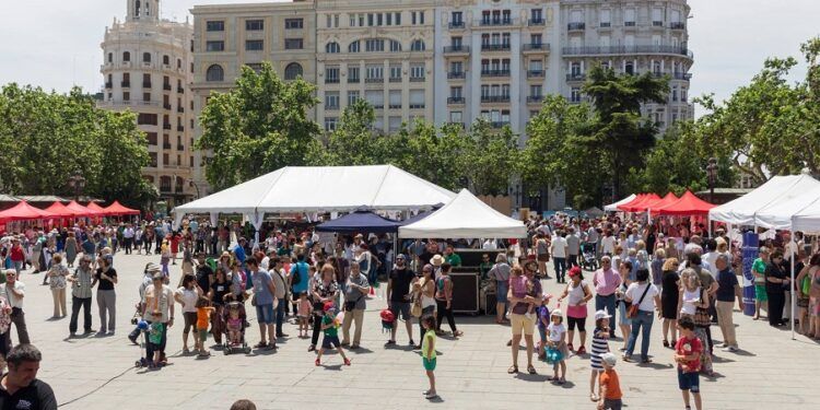 Una plaza de Valencia acogerá una gran feria con venta de productos de comercio justo