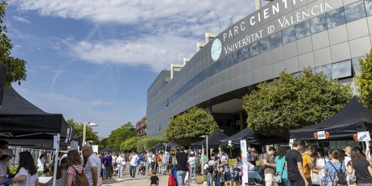 El Parc Científic de Valencia celebra Expociència, un día puertas abiertas de divulgación científica