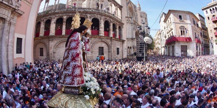 Fiesta de la Virgen de los Desamparados de Valencia 2025, programa con todos los actos