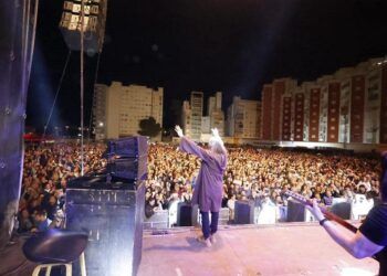 Cullera celebra sus Fiestas Mayores con numerosos conciertos gratuitos, pirotecnia y actividades