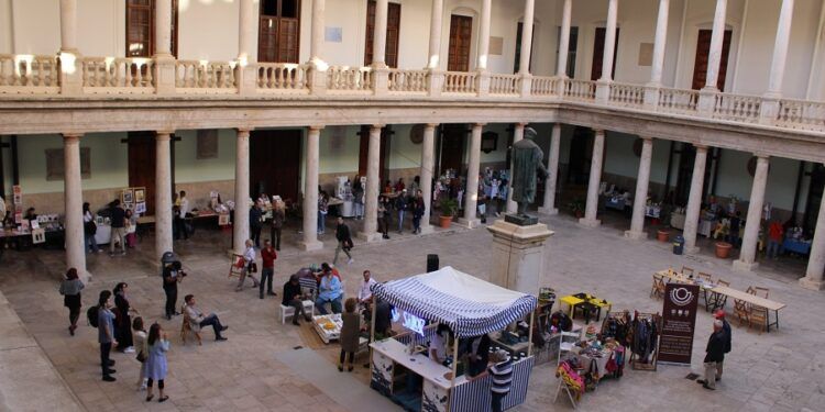 Regresan las Jornadas de Ilustración de Valencia con mercado, talleres y actividades familiares