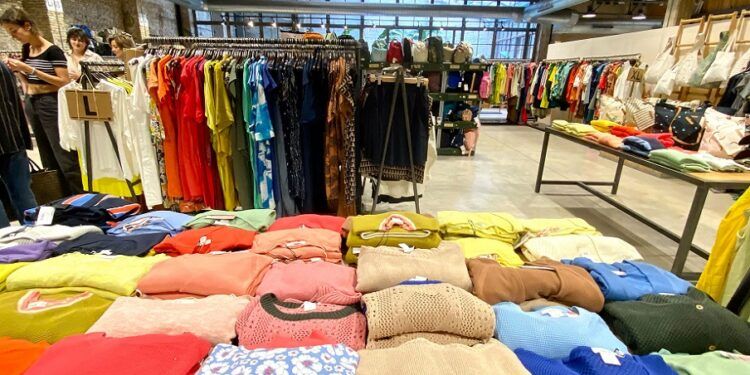 El mercado de marcas de ropa más grande de España regresa a Valencia con grandes descuentos
