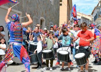 El festival de circo de calle Zorricos Fest vuelve a Alborache tras el éxito de la primera edición