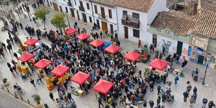 Mercadillos ambulantes de Valencia en 2025, información con localizaciones y días de la semana