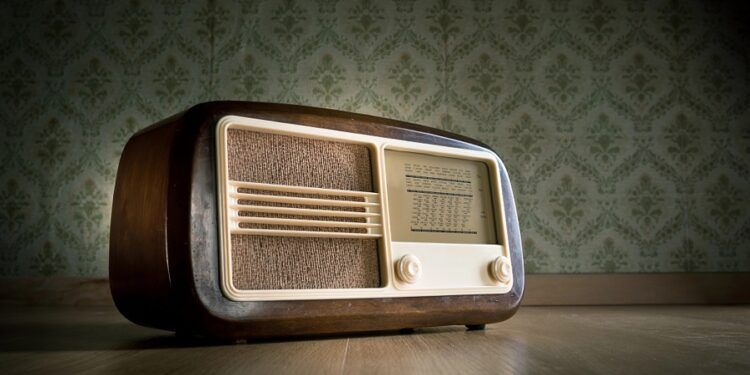 ¿Sabías que la primera emisión de radio en la ciudad de Valencia se realizó en 1925?