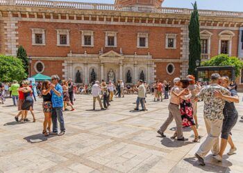 Regresan en mayo las milongas de tango gratuitas a varias plazas emblemáticas de Valencia