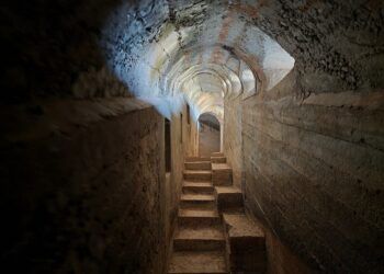Descubre los refugios y trincheras de El Puig de Santa Maria, un patrimonio bélico digno de visita
