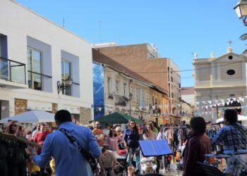 Vuelve Benimarket, el mercado popular de Benimaclet con artesanos y comercios autónomos