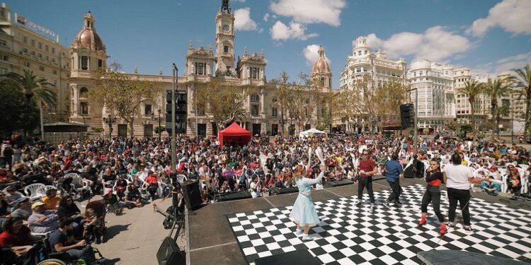 Contorsions vuelve a Valencia con cuatro intensos días de espectáculos circenses gratuitos