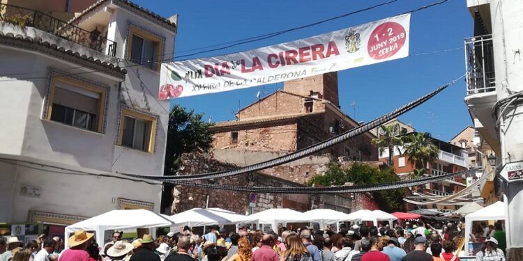Serra acoge la Feria de la Calderona y el Día de la Cereza 2025 con tradición y gastronomía