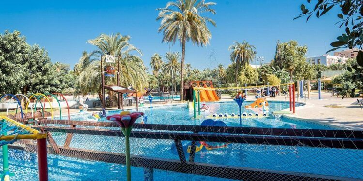 Piscinas municipales verano 2025 en Valencia: aperturas, calendario y precios de todas las piscinas