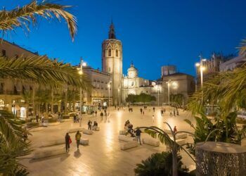 Una ruta de esculturas con personajes de ficción literarios y cinematográficos recorrerá Valencia