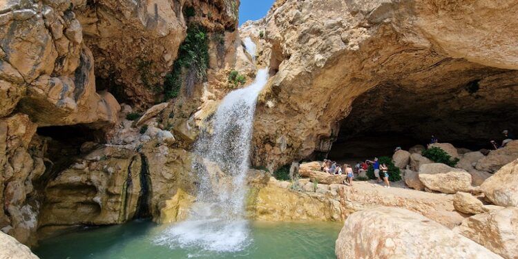 La Cueva de las Palomas de Yátova, un paraje con ordenanza reguladora cambiado por la dana