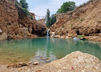 Un charco que ya no es una maravilla: la dana destrozó El Paraíso de Buñol, cerrado este verano