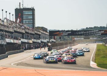 La Ferrari Challenge llega al Circuit Ricardo Tormo con un fin de semana de carreras gratuitas