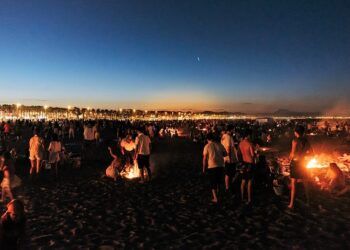 Noche de San Juan 2025 en Valencia, guía con toda la información y detalles del gran operativo