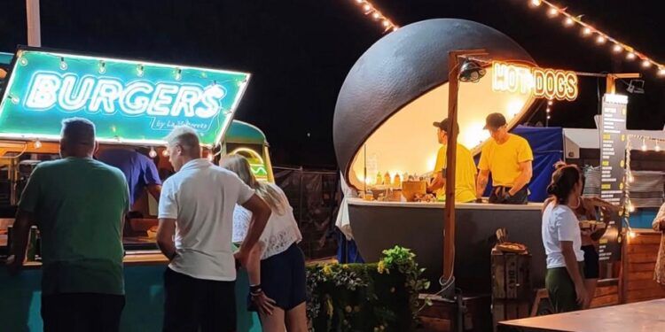 Gran festival gastronómico en Canet d’en Berenguer con food trucks, música en vivo y zona infantil