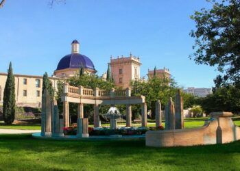 Oportunidad perdida: Valencia quiere llevar los restos de la Tortada de Goerlich al Jardín del Turia