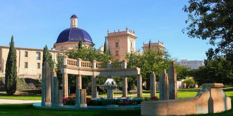 Oportunidad perdida: Valencia quiere llevar los restos de la Tortada de Goerlich al Jardín del Turia