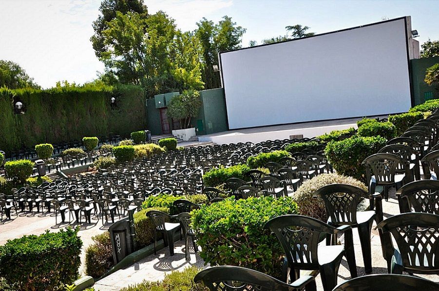 El cine de verano de L’Eliana está de vuelta: programación completa de la temporada estival 2025