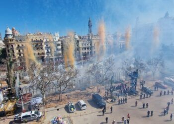 Sorteo para ver la gran mascletà del Corpus 2025 desde el balcón del Ayuntamiento de Valencia