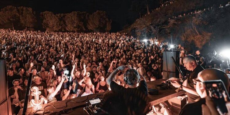 Vuelve al Parque de Cabecera de Valencia el tardeo remember con una sesión de tarde más noche