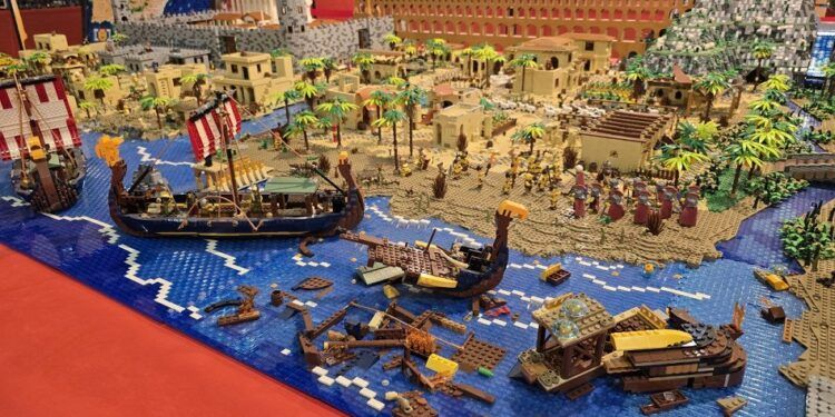 Dénia Brick Fest llega con una gran exposición de dioramas de Lego y talleres a beneficio de Luca