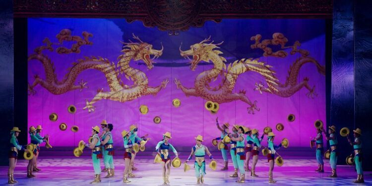 El Gran Circo Acrobático de China, único en el mundo, llega en agosto a la ciudad de Valencia