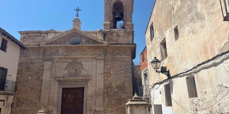 La Iglesia de San Nicolás de Requena, el recuperado templo requenense más antiguo de la Villa