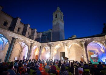El claustro gótico del Centre del Carme de Valencia será escenario de 5 recitales de piano gratuitos