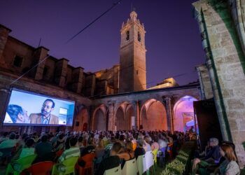 Regresa el cine de verano gratuito en agosto al claustro gótico del Centre del Carme de Valencia
