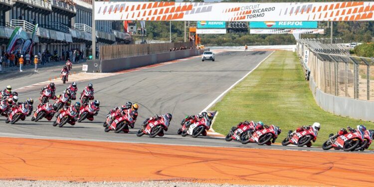 El Circuit Ricardo Tormo de Cheste arranca septiembre con 2 días de carreras de motos gratuitas