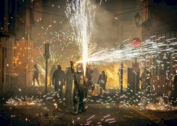 Programa Fiestas Mayores Paterna 2025: tradición, pólvora y música en la trilogía ‘Foc, Festa i Fe’