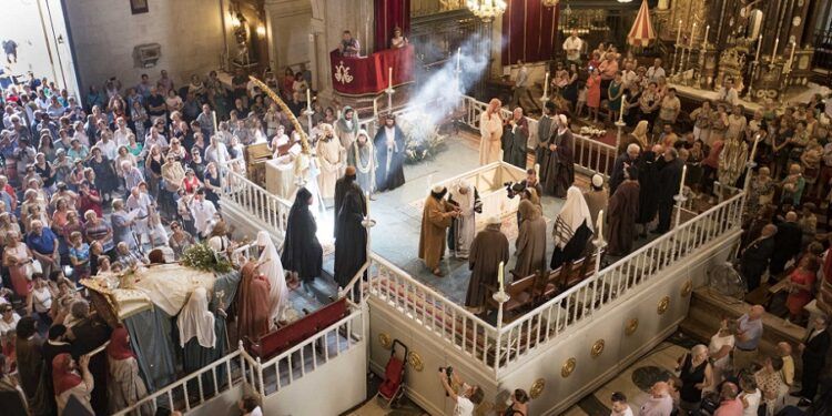 El Misteri d’Elx, la fiesta sacramental medieval más antigua de Europa que tiene lugar cada agosto
