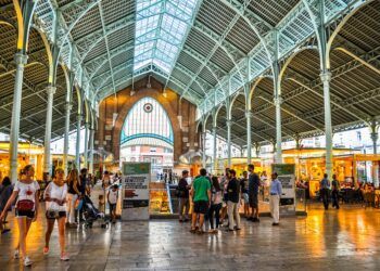 La Mostra de Productes Marca Parcs Naturals llega al Mercado de Colón con sabor y naturaleza