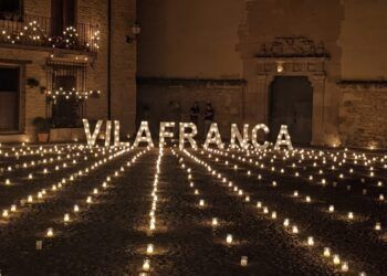 Nit dels Ciris 2025 de Vilafranca del Cid: 16.000 velas para una noche de luz, música y danza