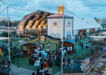 Llega la Oktoberfest Paulaner 2025 a Valencia: cerveza alemana, comida bávara y buen ambiente