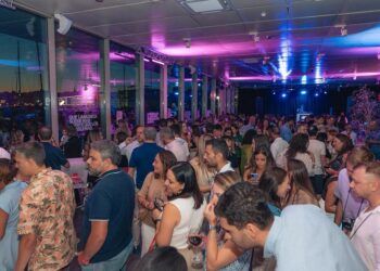 Vinlove Winefest 2025: vuelve el festival de vino y música de Valencia con vistas al mar