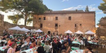 Vuelve la tradicional degustación gratuita de productos locales en Altura con música en directo