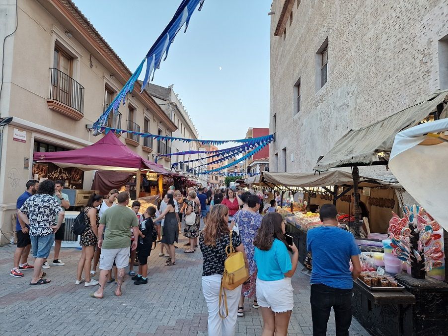 Alaquàs se llenará de magia medieval con tres días de artesanía, sabores y tradición junto al Castillo