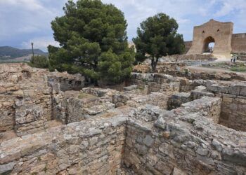 Un viaje fascinante al pasado romano de Sagunto: descubre el legado de Saguntum que perdura
