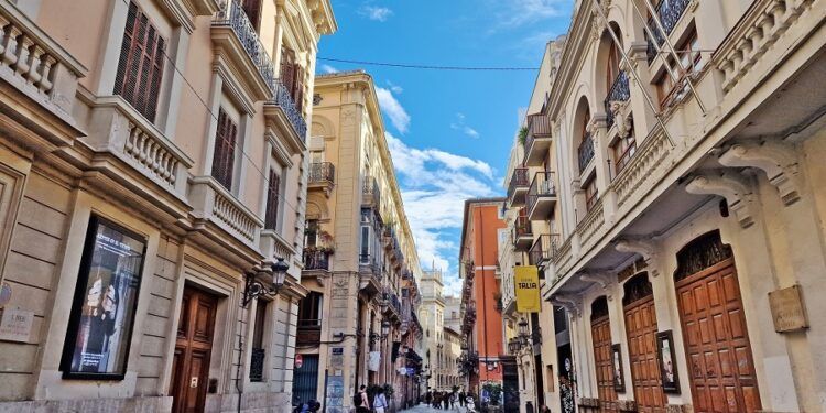Valencia diseña tres rutas culturales que incluyen más de 30 puntos de interés del centro histórico