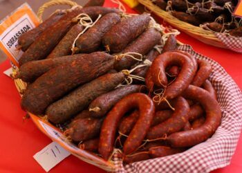 Fira Gata al Carrer 2025: vuelve la gran cita del comercio, artesanía y gastronomía de la Marina Alta